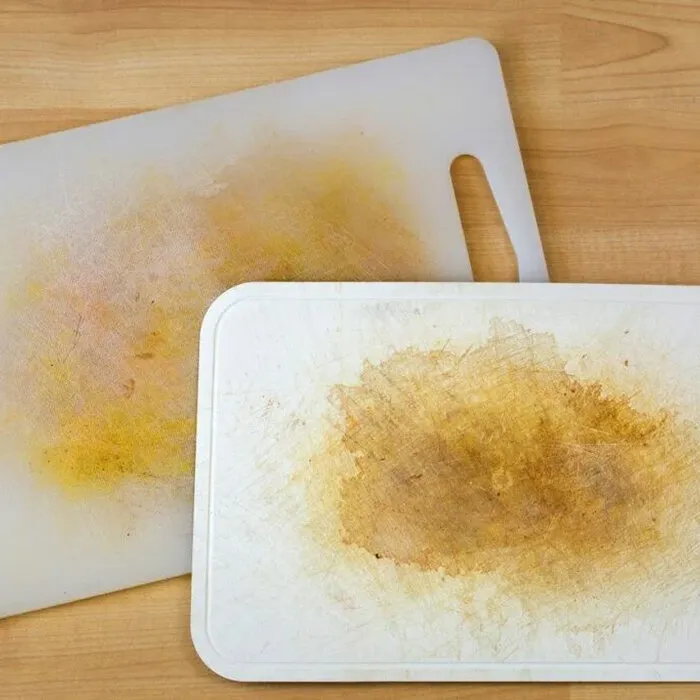Plastic cutting board